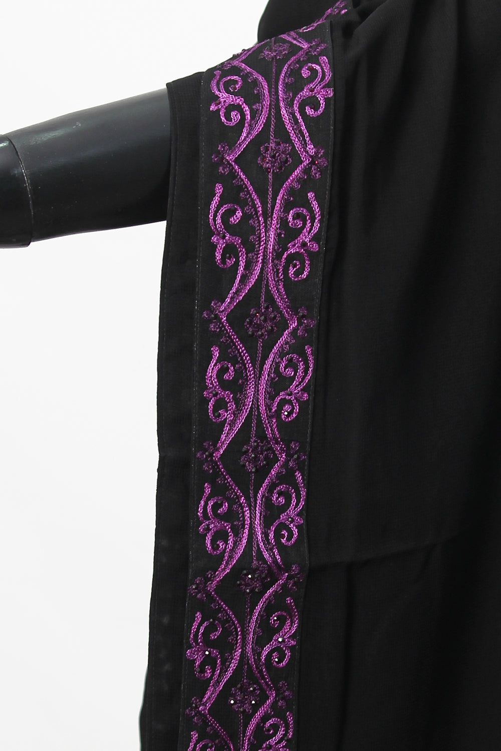 Primrose Black Chadar